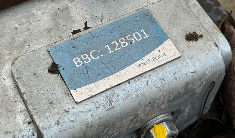 alt-text